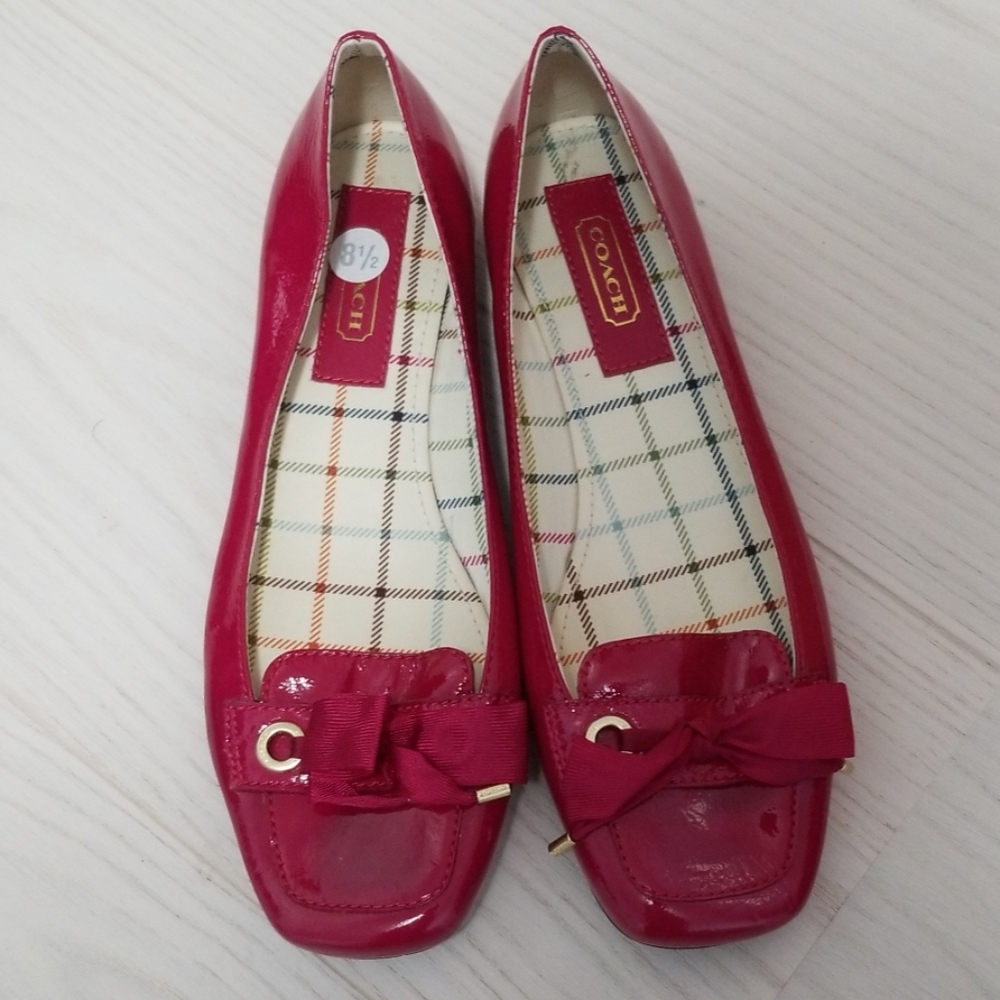 Women's shoes flats